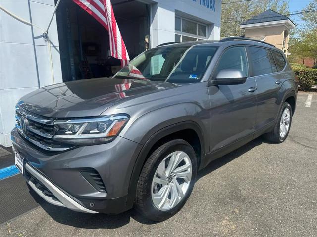 2022 Volkswagen Atlas 2.0T SE w/Technology