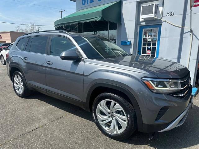 2022 Volkswagen Atlas 2.0T SE w/Technology