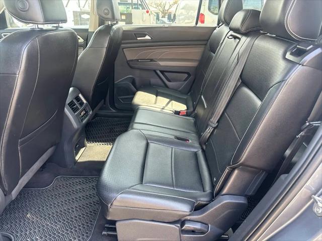 2022 Volkswagen Atlas 2.0T SE w/Technology