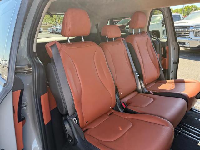 2024 Kia Carnival MPV SX