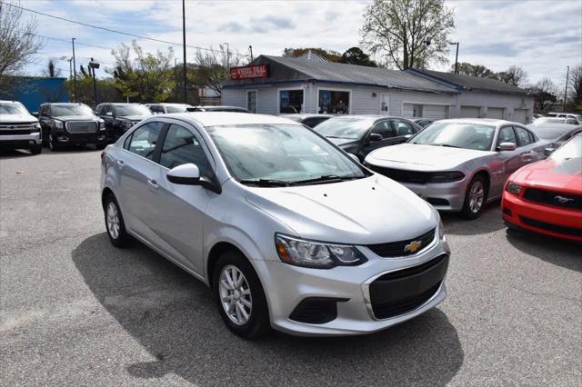 2019 Chevrolet Sonic LT Auto