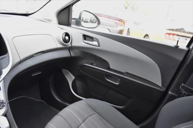 2019 Chevrolet Sonic LT Auto