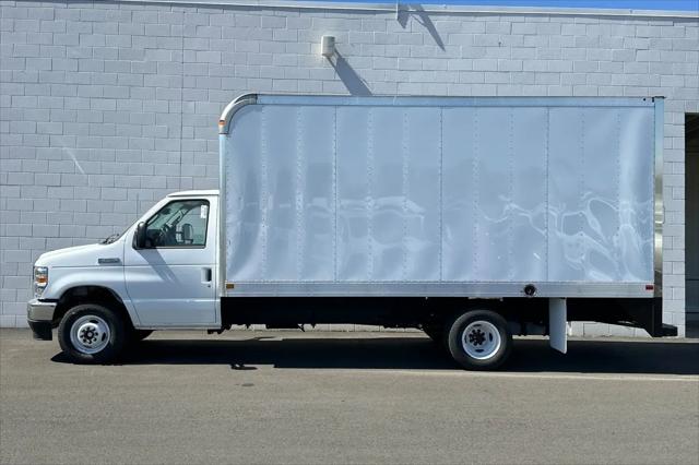 2027 Ford E-Series Cutaway E-Series Cutaway