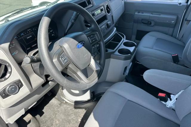 2027 Ford E-Series Cutaway E-Series Cutaway