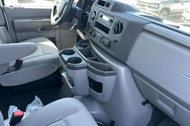 2027 Ford E-Series Cutaway E-Series Cutaway