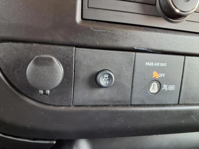 2023 GMC Savana 2500 Work Van