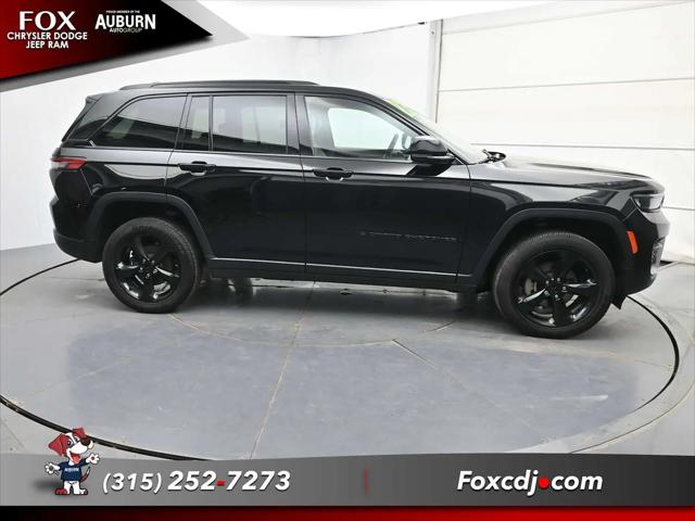 2023 Jeep Grand Cherokee Altitude 4x4