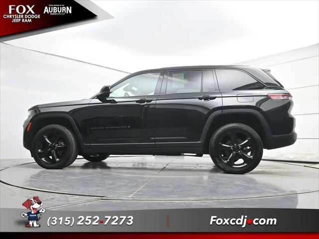 2023 Jeep Grand Cherokee Altitude 4x4