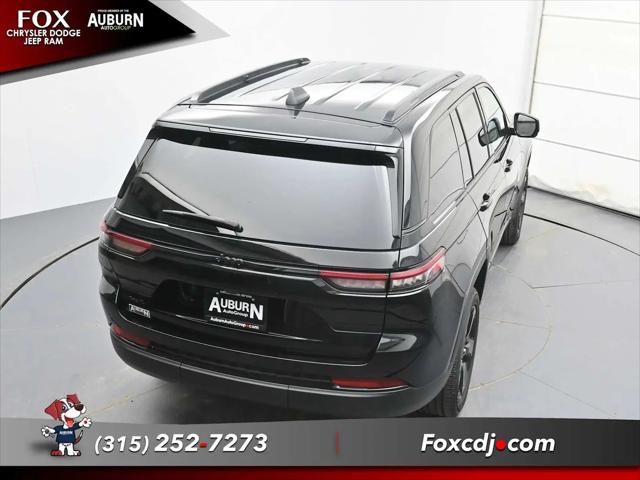2023 Jeep Grand Cherokee Altitude 4x4