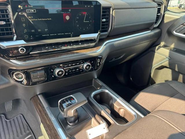 2023 GMC Sierra 1500 4WD Crew Cab Short Box Elevation with 3SB
