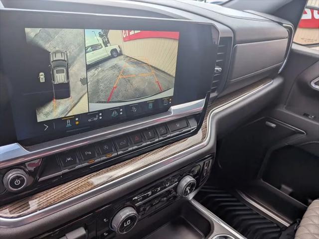 2023 Chevrolet Silverado 1500 4WD Crew Cab Short Bed RST