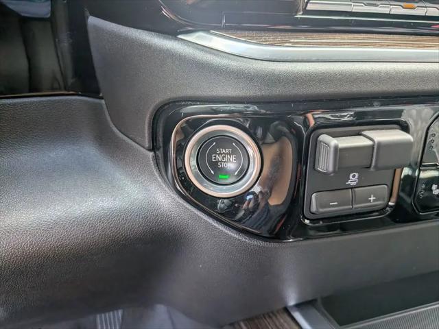 2023 Chevrolet Silverado 1500 4WD Crew Cab Short Bed RST