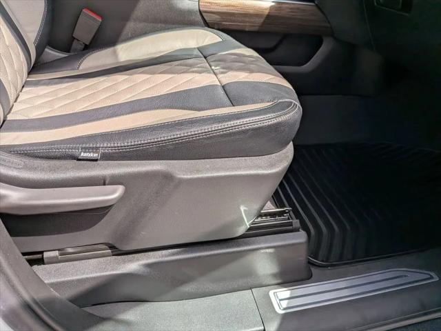 2023 Chevrolet Silverado 1500 4WD Crew Cab Short Bed RST