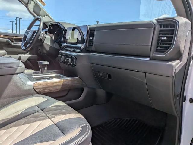 2023 Chevrolet Silverado 1500 4WD Crew Cab Short Bed RST