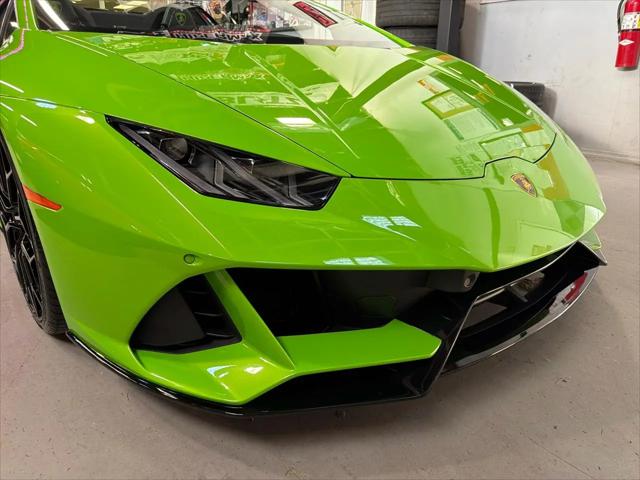 2024 Lamborghini Huracan Evo Spyder