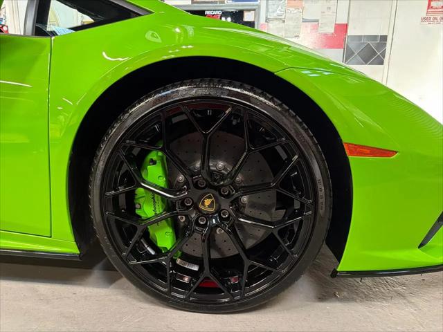 2024 Lamborghini Huracan Evo Spyder