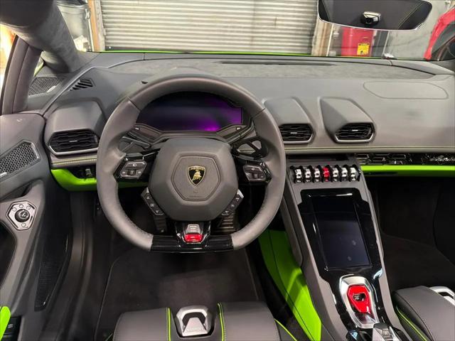 2024 Lamborghini Huracan Evo Spyder