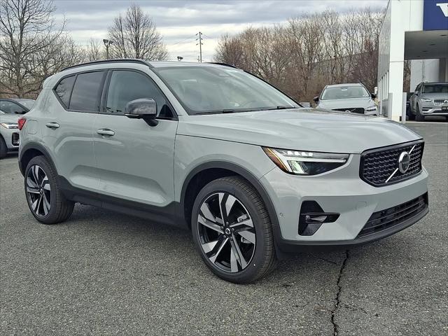 2026 Volvo XC40 Plus, B5 AWD Gas (mild hybrid), Dark for sale in Nazareth, PA