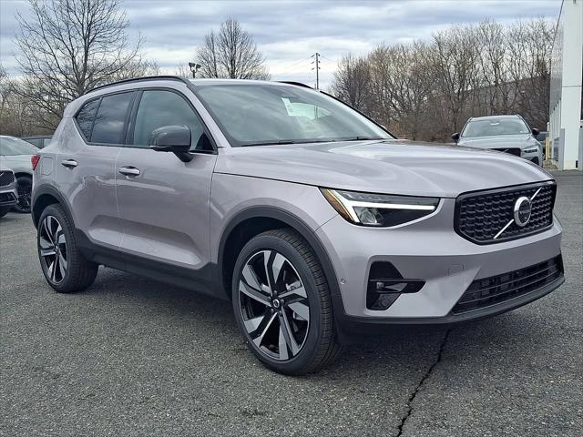 2026 Volvo XC40 Plus, B5 AWD Gas (mild hybrid), Dark for sale in Nazareth, PA