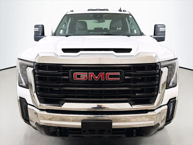2025 GMC Sierra 2500HD 4WD Crew Cab Long Bed Pro