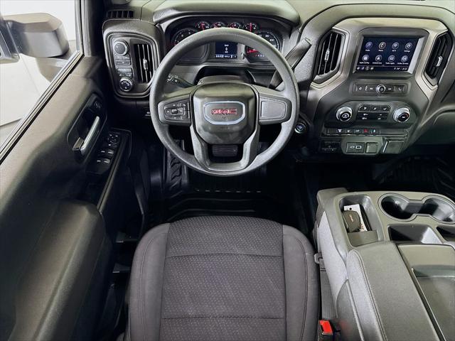 2025 GMC Sierra 2500HD 4WD Crew Cab Long Bed Pro
