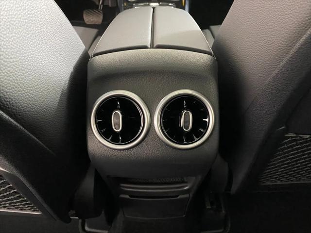 2026 Mercedes-Benz GLB 4MATIC