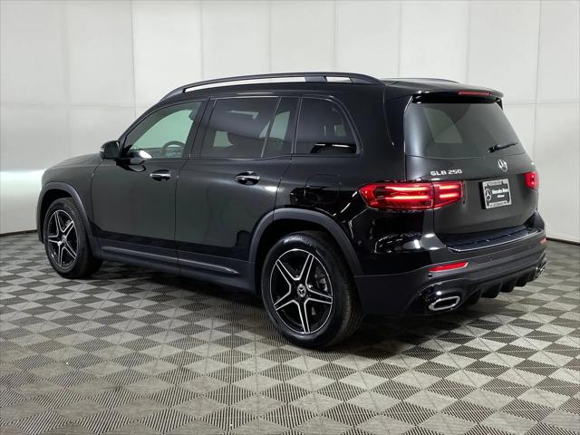 2026 Mercedes-Benz GLB 4MATIC