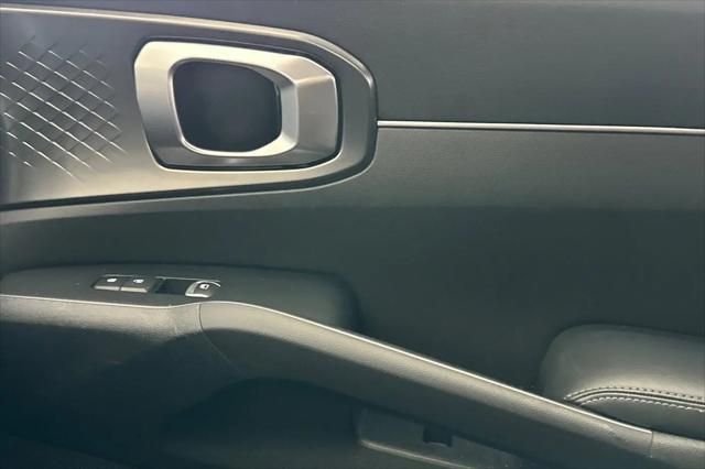 2022 Kia Sorento Hybrid S