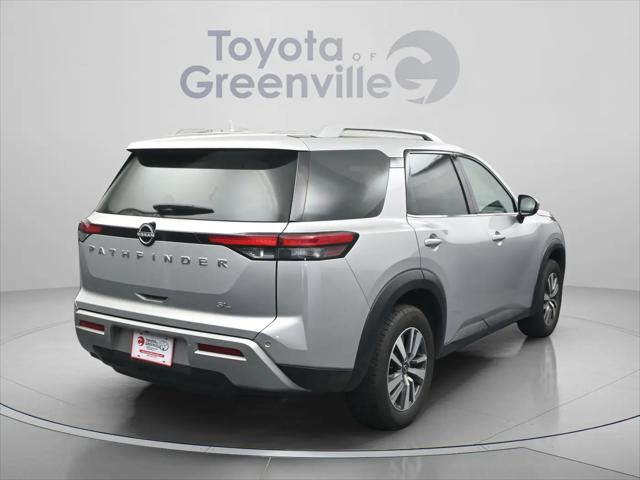2025 Nissan Pathfinder SL FWD