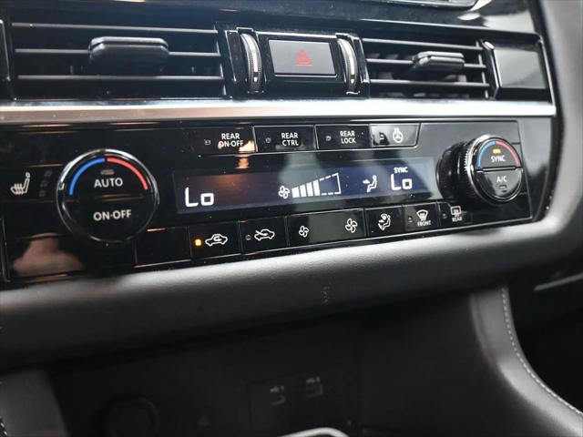 2025 Nissan Pathfinder SL FWD