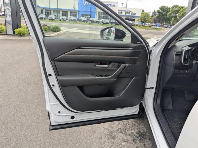 2026 Mazda CX-50 Hybrid Premium