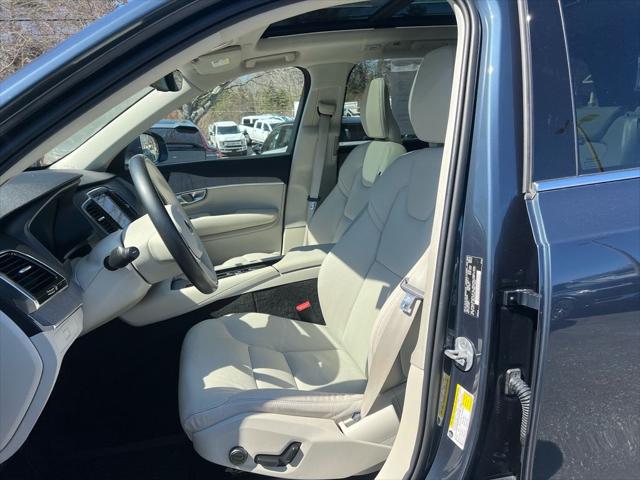 2024 Volvo XC90 B6 Plus Bright Theme 7-Seater