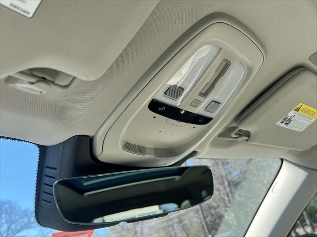 2024 Volvo XC90 B6 Plus Bright Theme 7-Seater