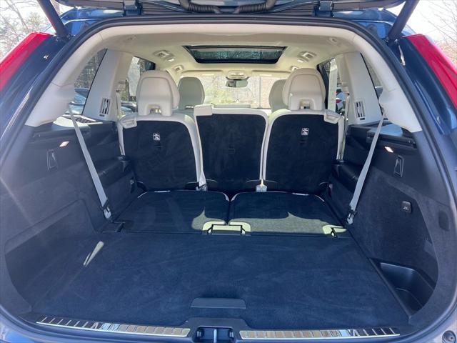 2024 Volvo XC90 B6 Plus Bright Theme 7-Seater