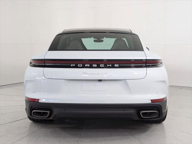 2026 Porsche Panamera 4