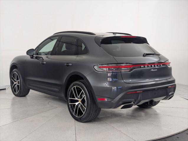 2026 Porsche Macan Unknown