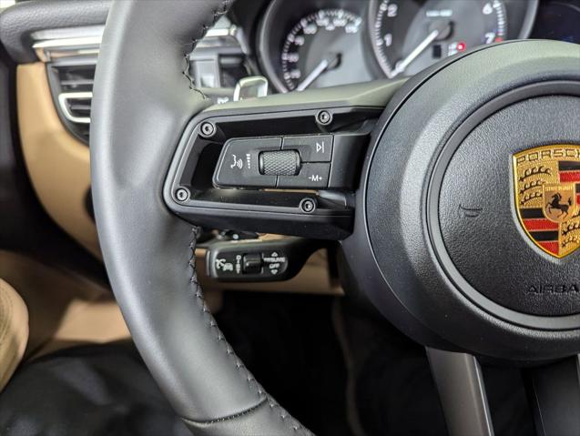 2026 Porsche Macan Unknown