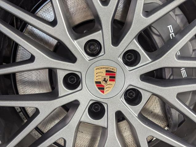 2026 Porsche Cayenne Unknown