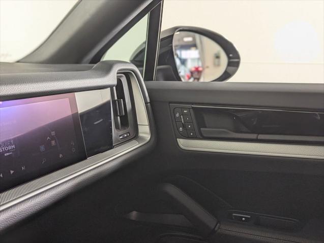 2026 Porsche Cayenne Unknown