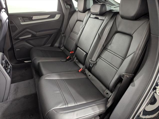 2026 Porsche Cayenne Unknown