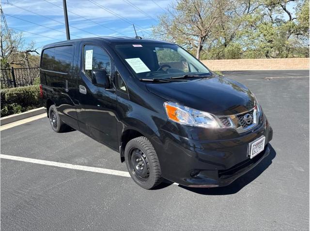 2017 Nissan NV200 SV