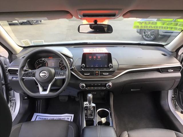 2023 Nissan Altima SV FWD