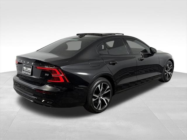 2025 Volvo S60 B5 Plus