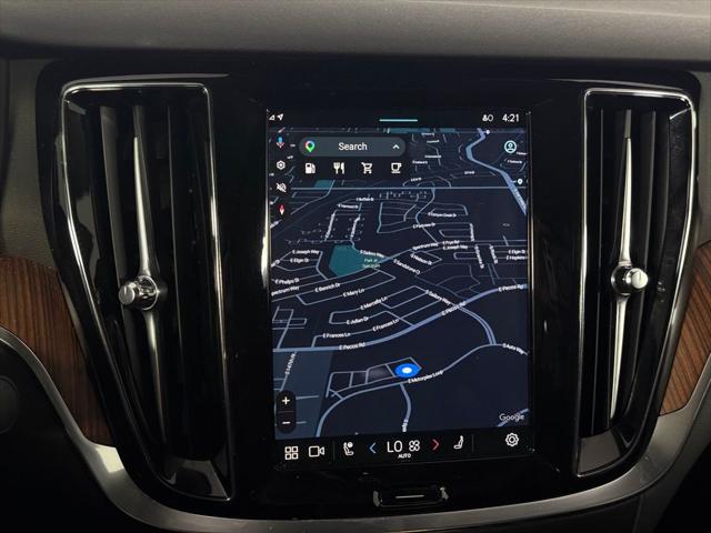2025 Volvo S60 B5 Plus