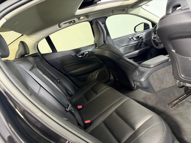 2025 Volvo S60 B5 Plus