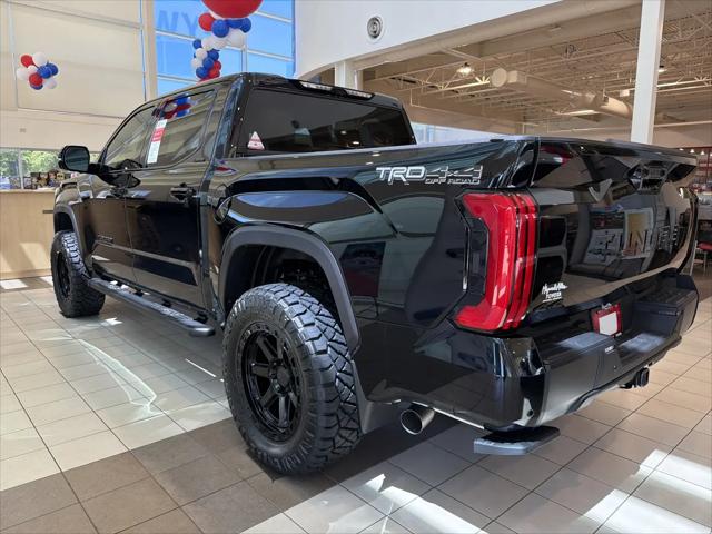 2026 Toyota Tundra Limited CrewMax 5.5' Bed