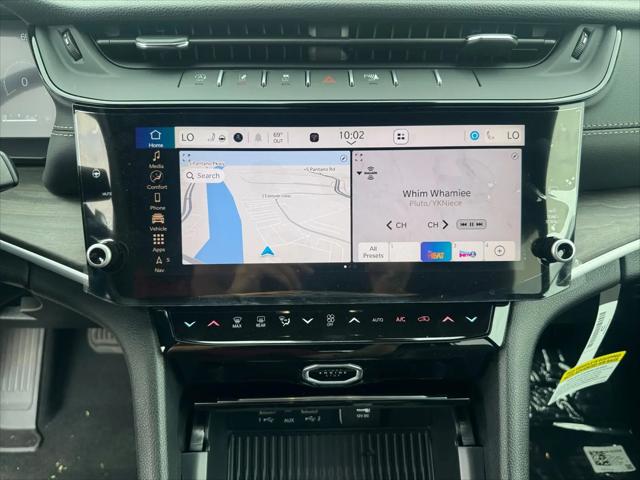 2026 Jeep Grand Cherokee Altitude 4x4
