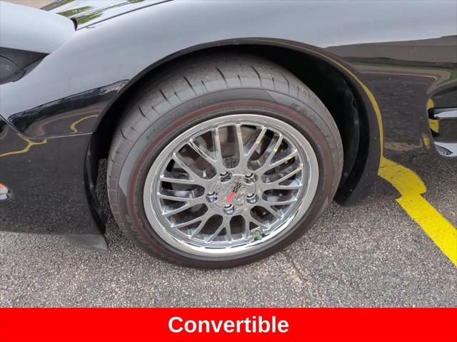 2002 Chevrolet Corvette Base