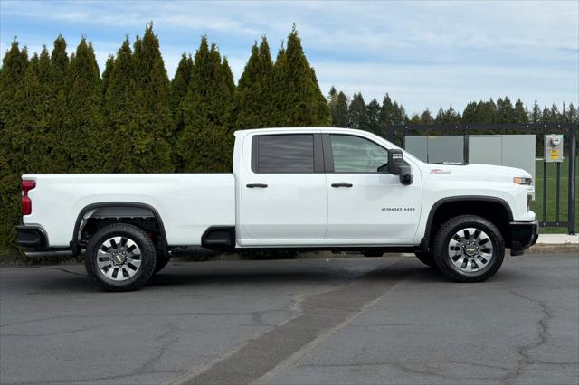 2026 Chevrolet Silverado 2500HD Crew Cab, Long Bed, Custom, 4WD