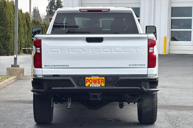2026 Chevrolet Silverado 2500HD Crew Cab, Long Bed, Custom, 4WD